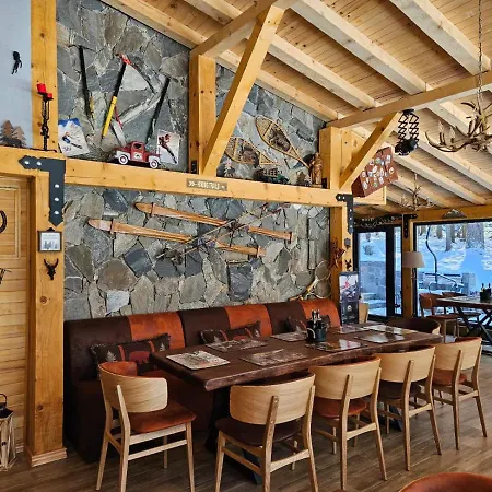 Algara Hut * Panichishte